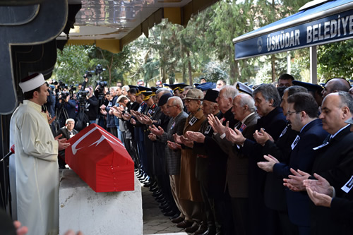 11. Cumhurbaşkanı Abdullah Gül, Şehit Üsteğmen Yasin Atalay'ın Cenaze Törenine Katıldı